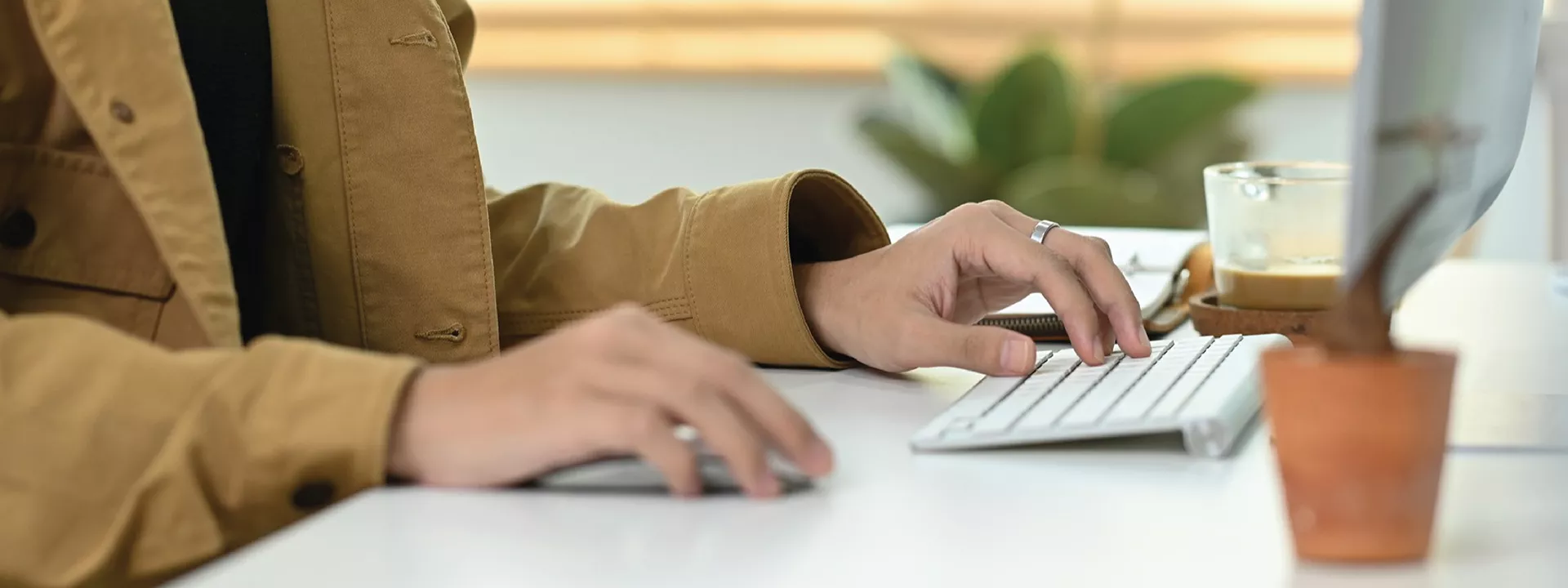 digital_top banner_1920x720